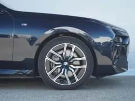 BMW i7 (2025) thumbnail 6