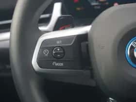 BMW iX1 (2025) thumbnail 12