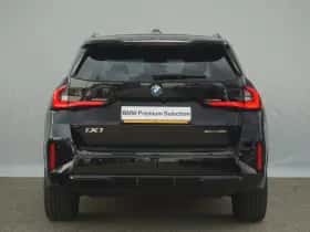 BMW iX1 (2025) thumbnail 4