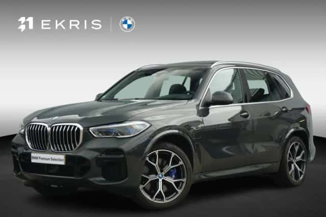 BMW X5 (2023) thumbnail 1