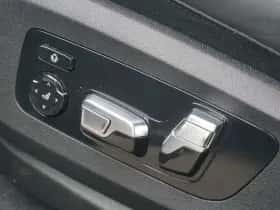 BMW X5 (2023) thumbnail 11