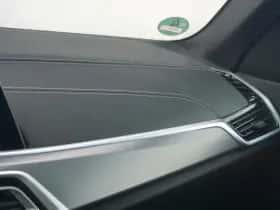 BMW X5 (2023) thumbnail 13