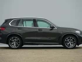 BMW X5 (2023) thumbnail 4