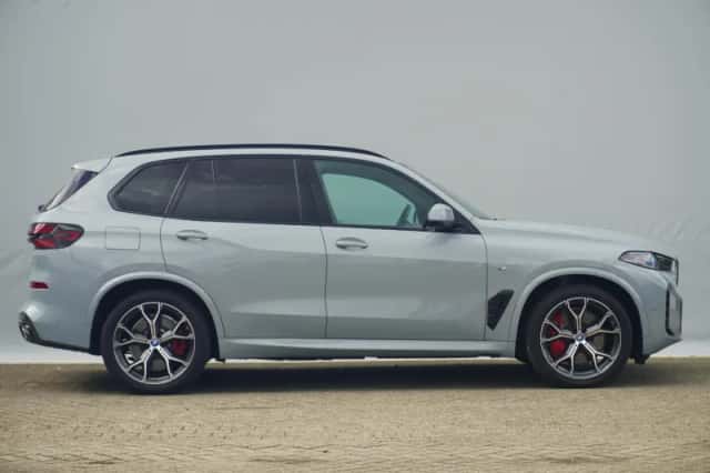 BMW X5 (2025) thumbnail 4