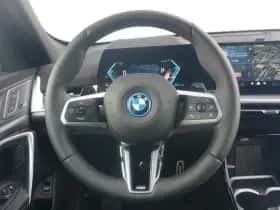 BMW X1 (2026) thumbnail 8