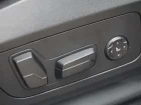 BMW iX2 (2026) thumbnail 12