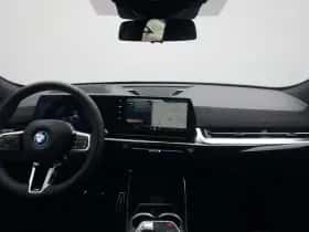 BMW iX2 (2026) thumbnail 7