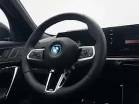 BMW iX2 (2026) thumbnail 9