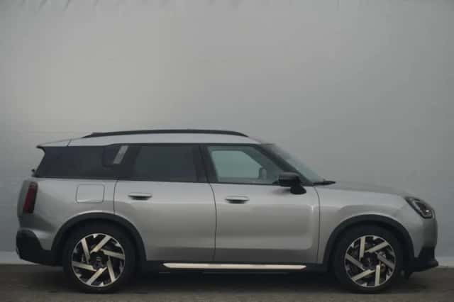MINI Countryman (2025) thumbnail 4