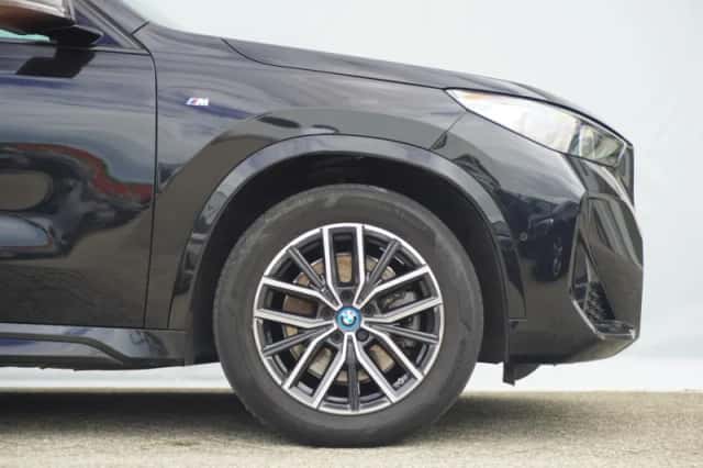 BMW X1 (2023) thumbnail 6