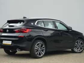 BMW X2 (2021) thumbnail 2