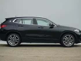 BMW X2 (2021) thumbnail 4