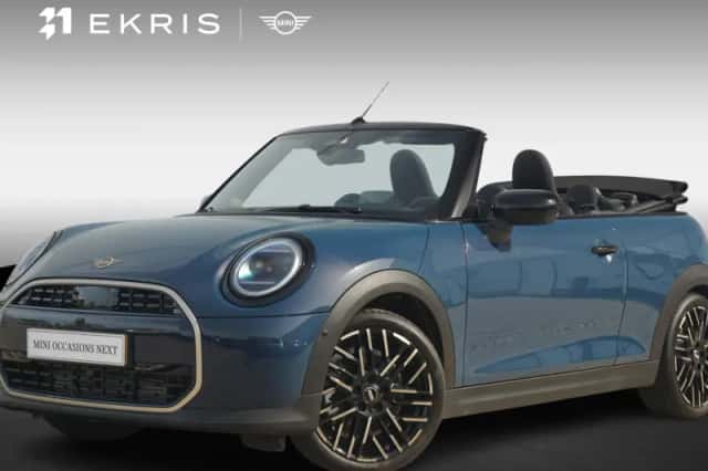 MINI Cabrio (2026) thumbnail 1