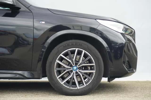 BMW X1 (2023) thumbnail 6