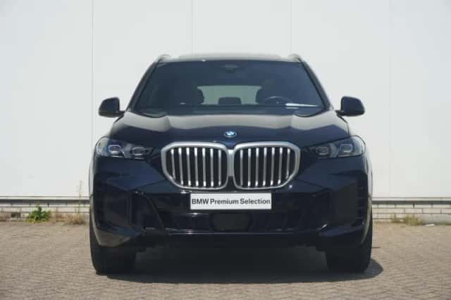 BMW X5 (2024) thumbnail 3