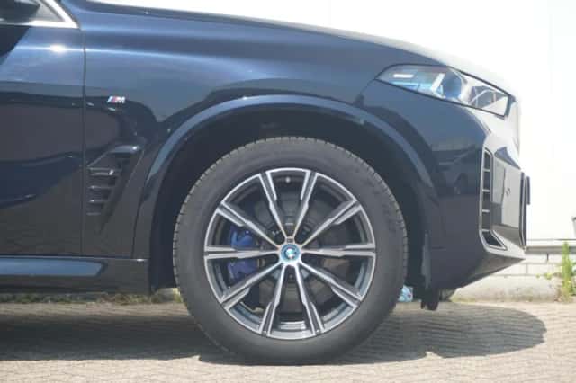 BMW X5 (2024) thumbnail 6