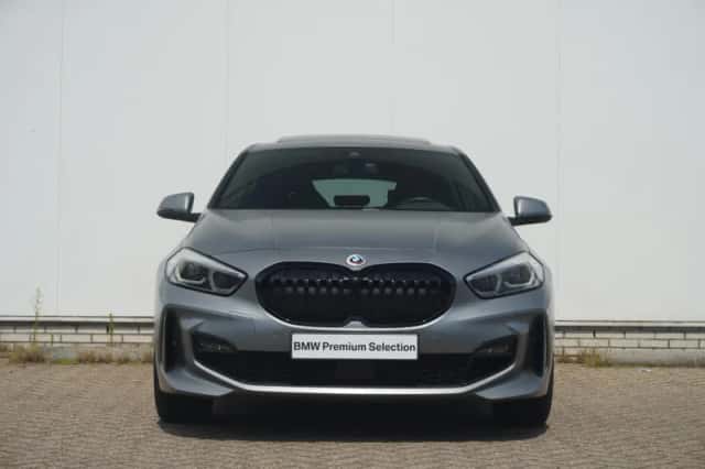BMW 1-Serie (2023) thumbnail 3