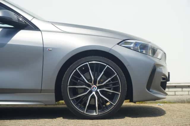 BMW 1-Serie (2023) thumbnail 6
