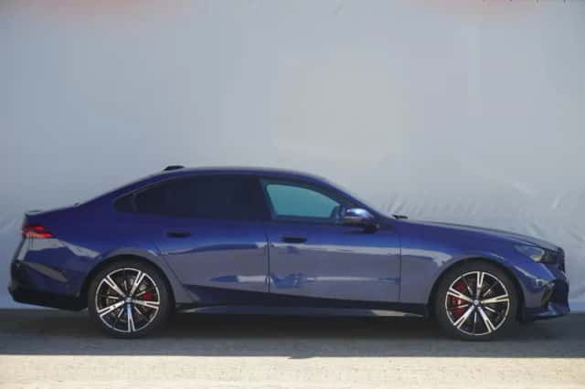 BMW 5-Serie (2025) thumbnail 4
