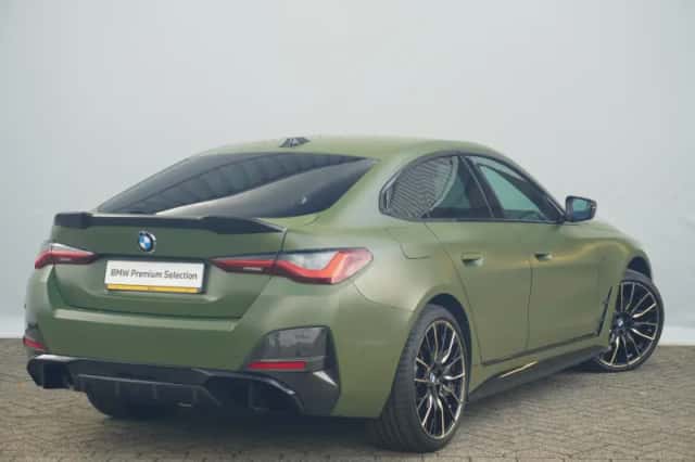 BMW i4 (2026) thumbnail 2