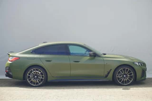 BMW i4 (2026) thumbnail 4