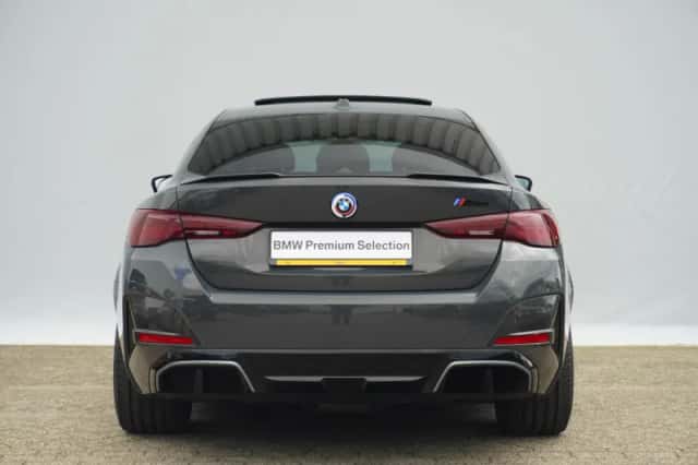 BMW i4 (2022) thumbnail 5
