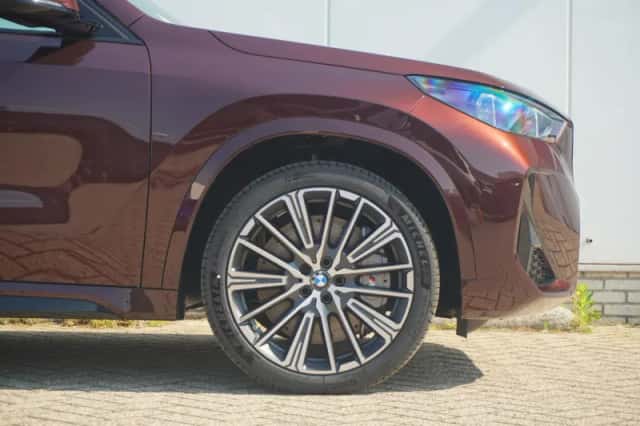BMW X1 (2026) thumbnail 6