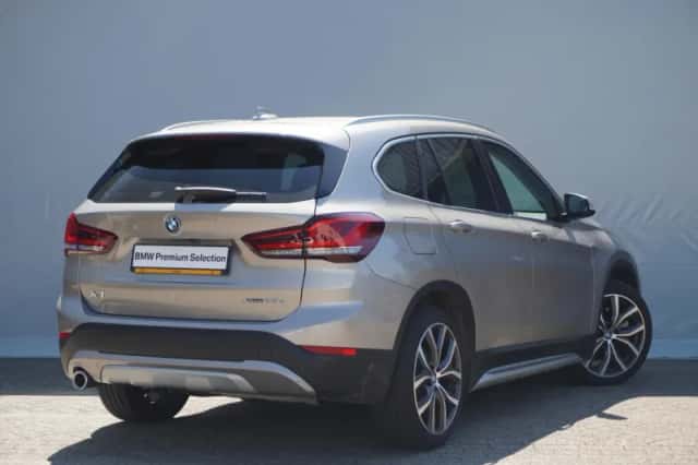 BMW X1 (2022) thumbnail 2