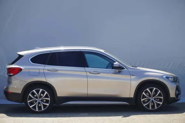 BMW X1 (2022) thumbnail 4