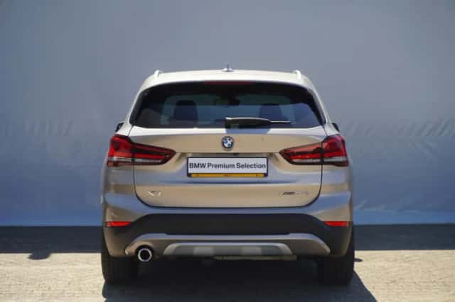 BMW X1 (2022) thumbnail 5