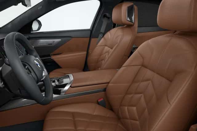 BMW i7 (2026) thumbnail 4