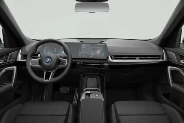 BMW X1 (2026) thumbnail 3
