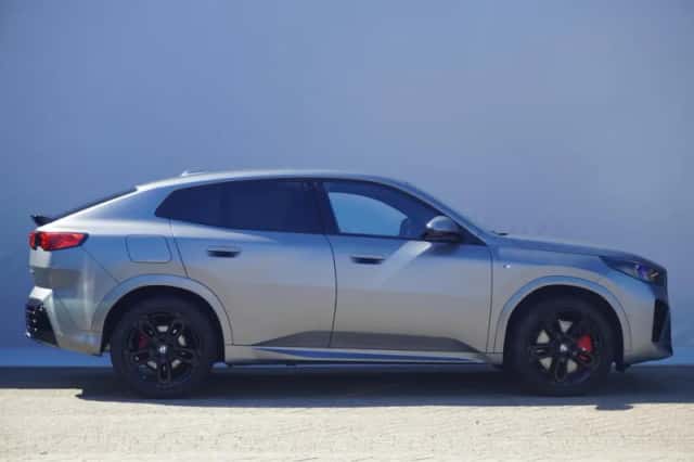 BMW X2 (2025) thumbnail 4
