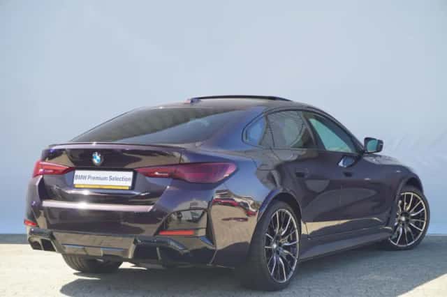 BMW i4 (2026) thumbnail 2