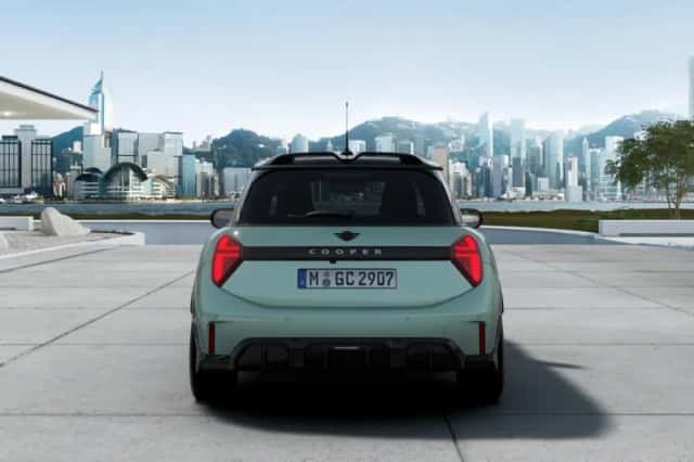 MINI Cooper (2026) thumbnail 3