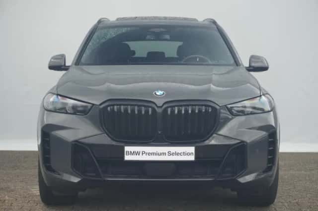 BMW X5 (2023) thumbnail 3