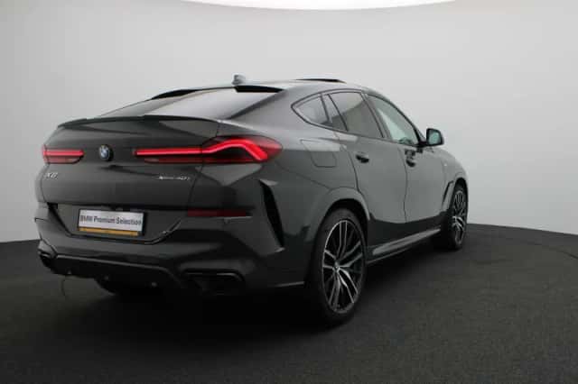 BMW X6 (2021) thumbnail 2