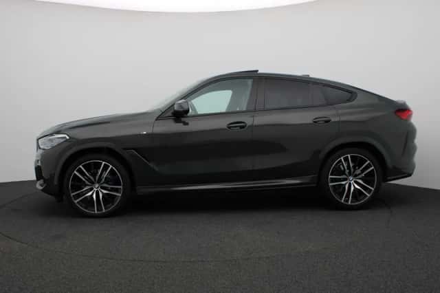 BMW X6 (2021) thumbnail 4