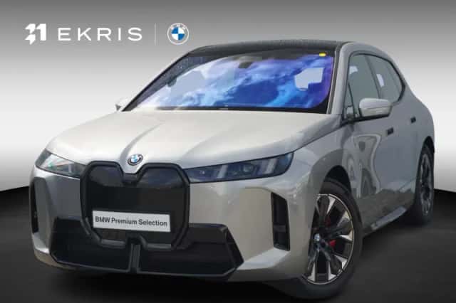 BMW iX (2026) thumbnail 1