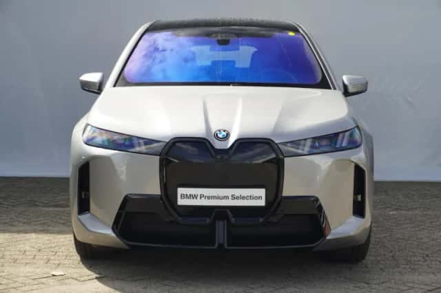 BMW iX (2026) thumbnail 3