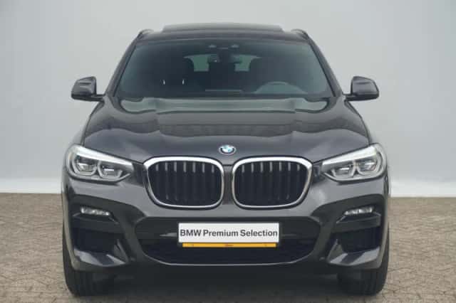 BMW X4 (2020) thumbnail 3