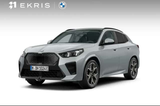 BMW iX2 (2026) thumbnail 1