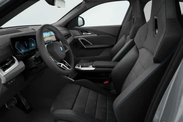 BMW iX2 (2026) thumbnail 4