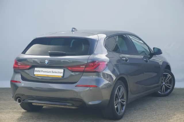 BMW 1-Serie (2021) thumbnail 2