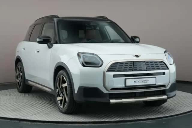 MINI Countryman (2025) thumbnail 3