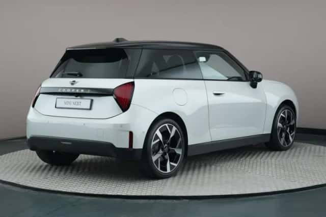 MINI Mini Electric (2026) thumbnail 4