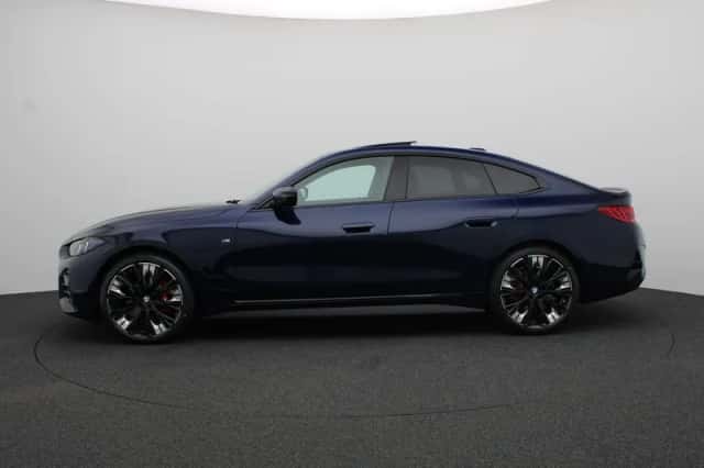 BMW i4 (2026) thumbnail 4