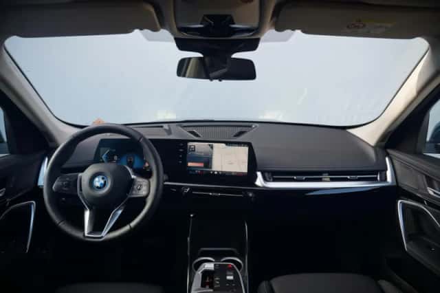 BMW X1 (2026) thumbnail 3