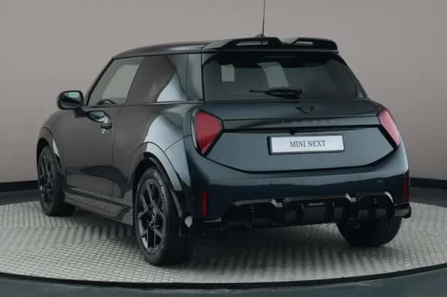 MINI Cooper (2026) thumbnail 6