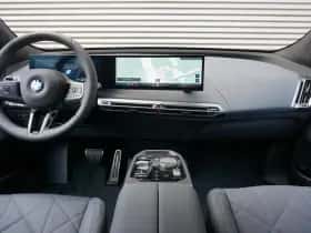 BMW iX (2026) thumbnail 12